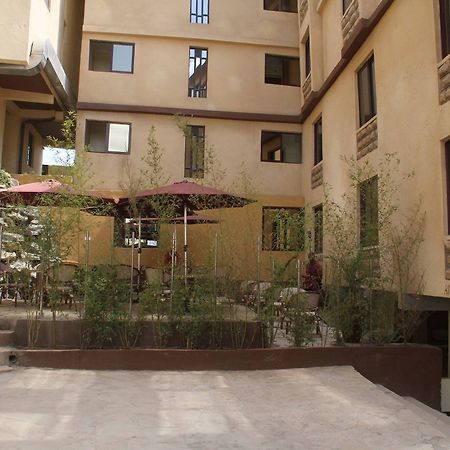 Trippleo'S Hotel Nairobi Exterior photo